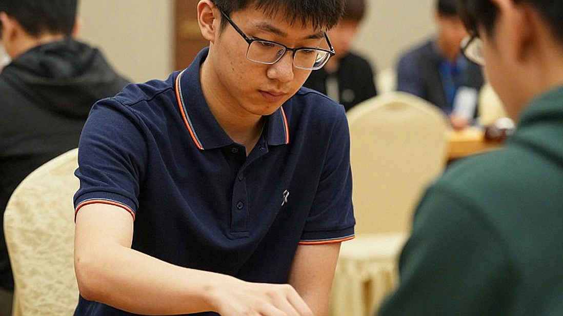Bản phân tích không có nước cờ