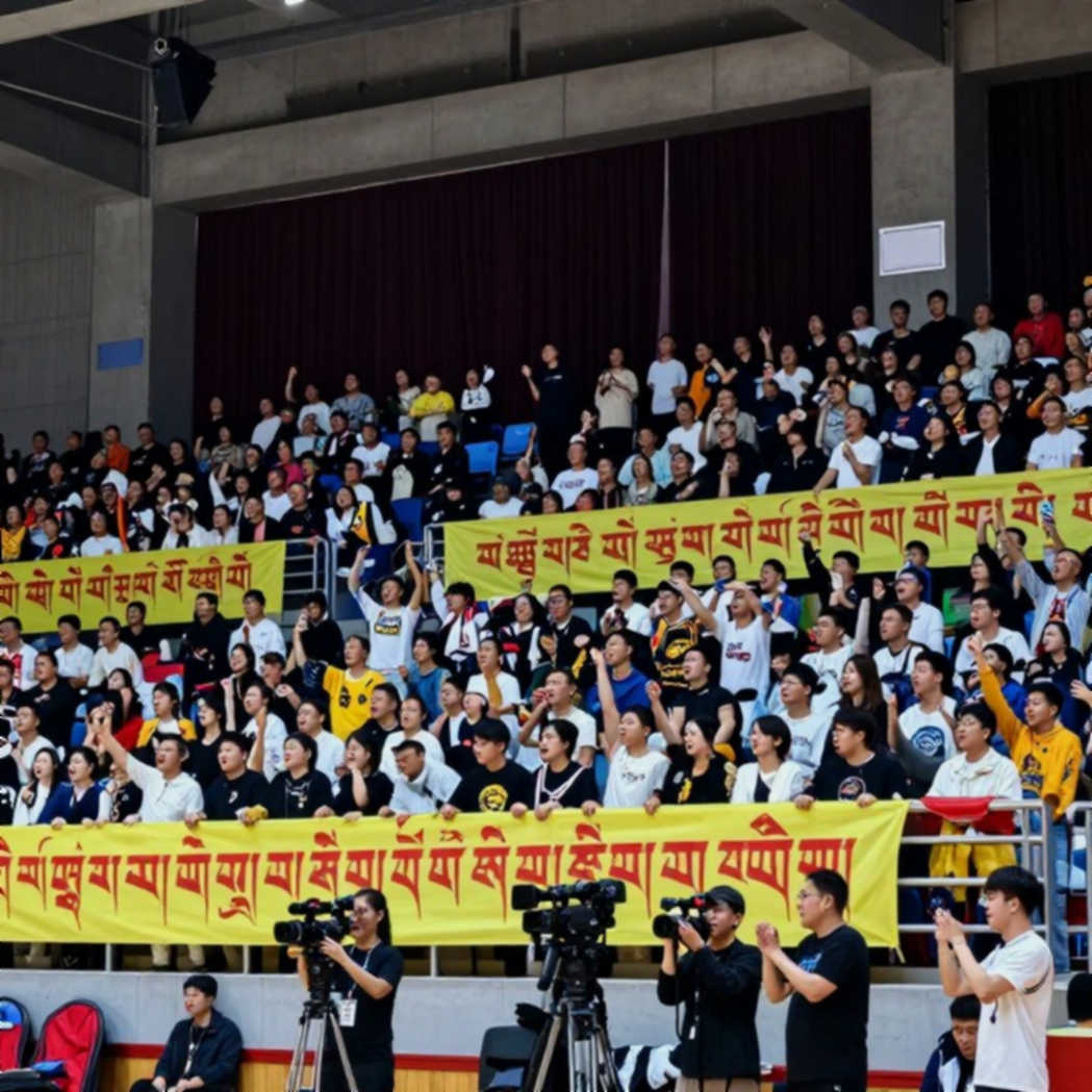 Real Madrid nghiền nát Unicaja: Maledon 19 điểm và bài toán sáu cái tên